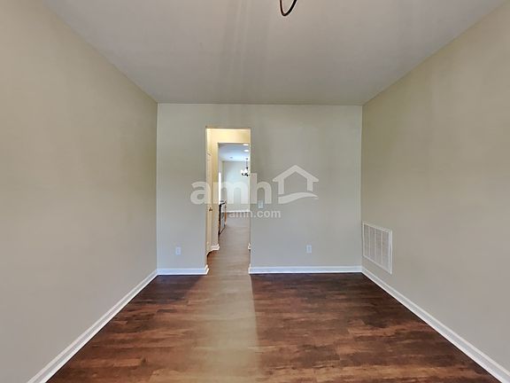 5th image of 3522 Barnstable Dr