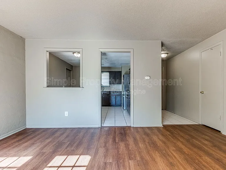4008 SE 47th St — Photo 8