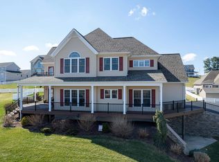 4460 Magnolia Ridge Dr, Harrisonburg, VA 22801