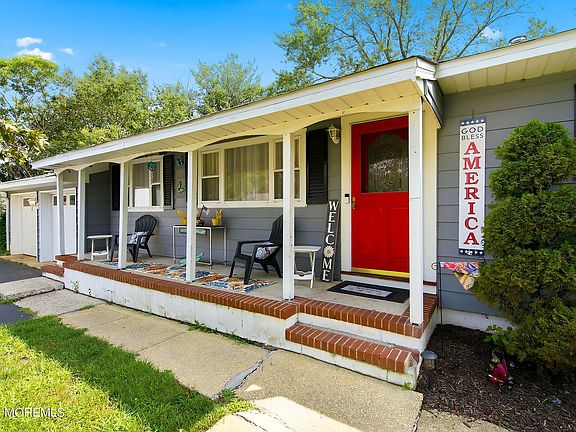 3rd image of 25 Laurelton Avenue