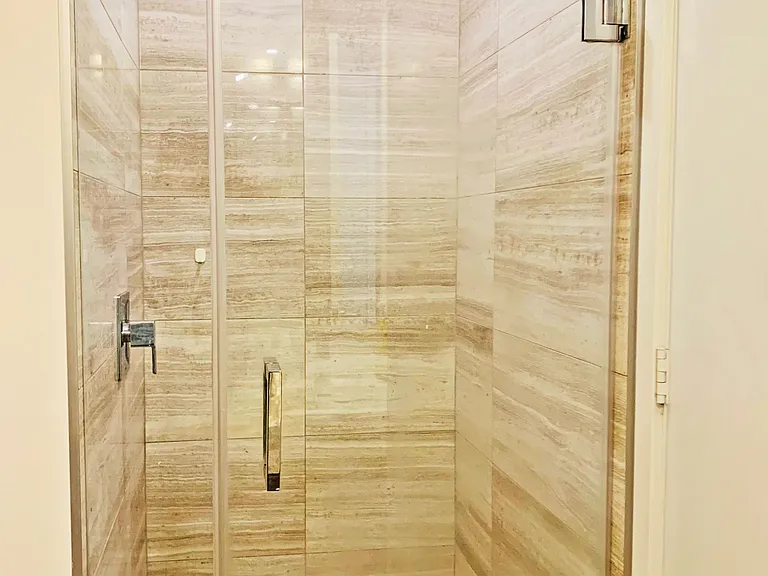 1 Yorkville Ave #5002 — Photo 4