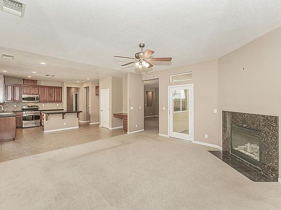4th image of 645 Serena Ave
