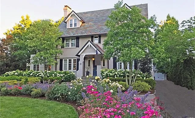 16 Algonquin Ln photo 1