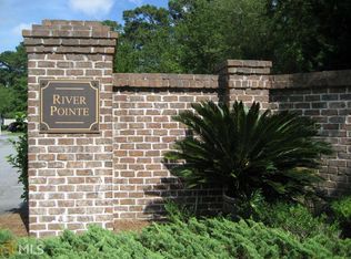 126 River Pointe Dr, Savannah, GA 31410
