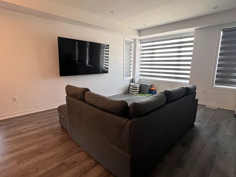 61 Soho St #79 — Photo 10