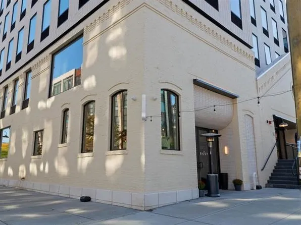 114 Oak Street image 39 of 41