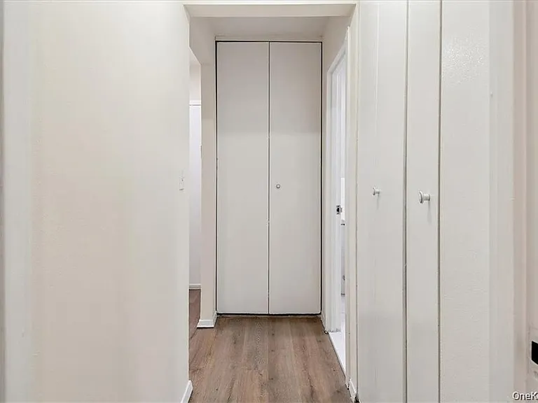 142 Trenchard St #2E — Photo 7
