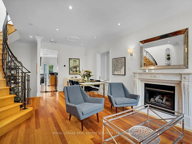 85 Bedford Park Ave — Photo 2