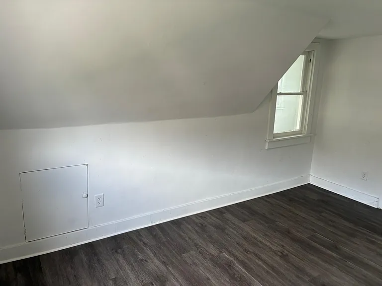 1102 Valley St #B — Photo 26