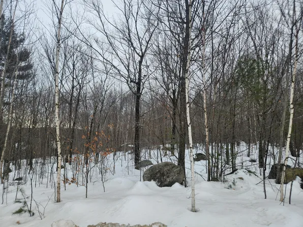 52 High Ridge Road, Norway, ME 04268