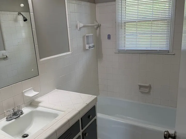 202 Pleasant Hill Dr — Photo 25