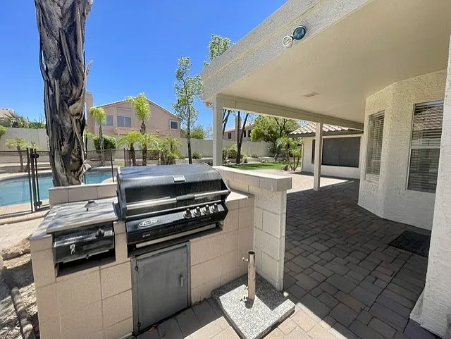 4157 N Everest — Photo 7