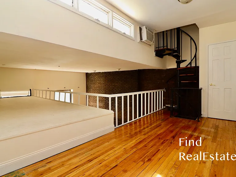 39 W 74th St #4A — Photo 18