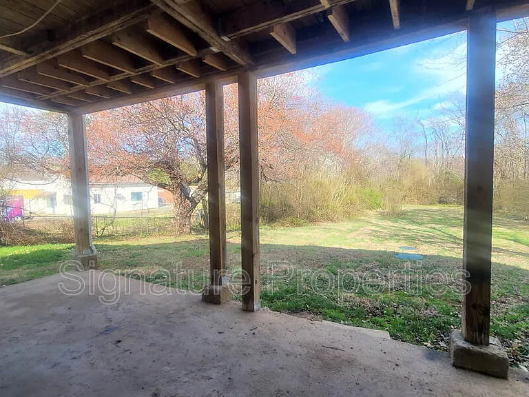500 Claiborne Ave — Photo 17