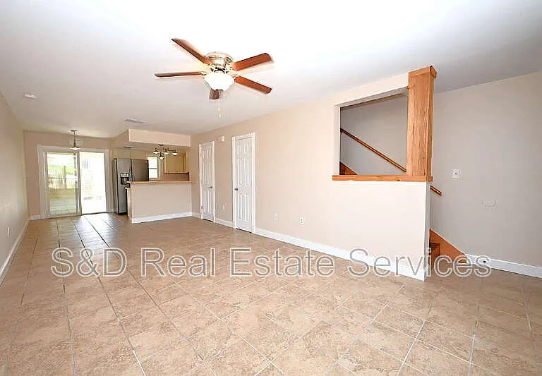 349 Market Sq E — Photo 13