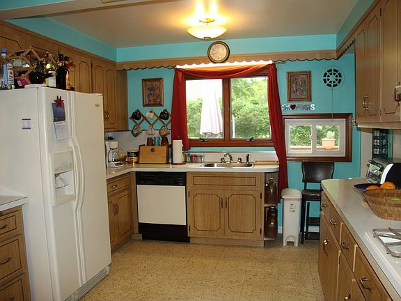 Kitchen with new appliances