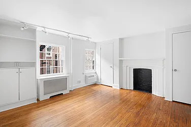 212 West 16th Street