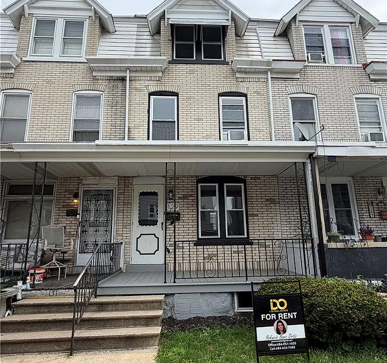 129 N Ellsworth St