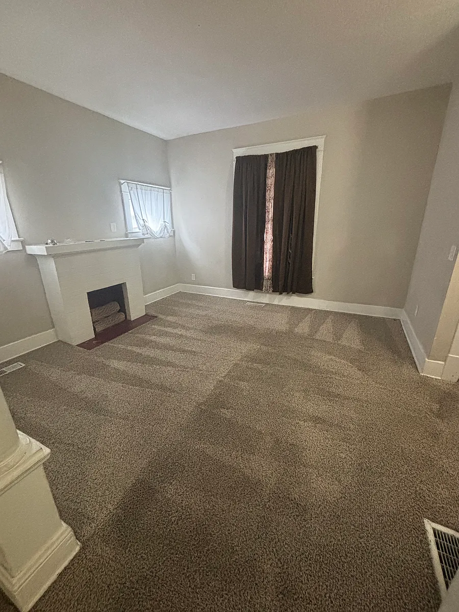 Building Photo - 857 Prouty Ave #1