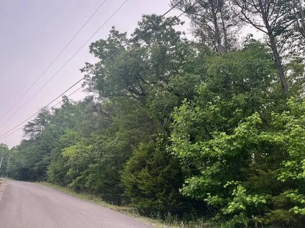 522 Blue Sewanee Rd, Dunlap, TN 37327