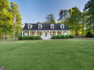 576 Tope Rd, Sharpsburg, GA 30277