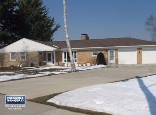 3207 Adams St, Two Rivers, WI 54241