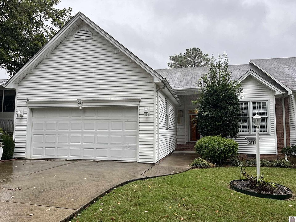 1st image of 21 Village Dr W