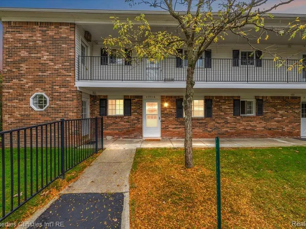 23416 Middlebelt Rd, Farmington, MI 48336