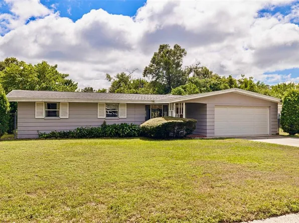 1607 Jeffords St, Clearwater, FL 33756