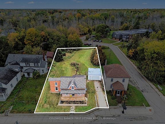 3rd image of 42 Main St