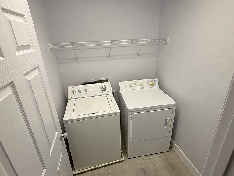 92 Peachtree Hill Ave — Photo 8
