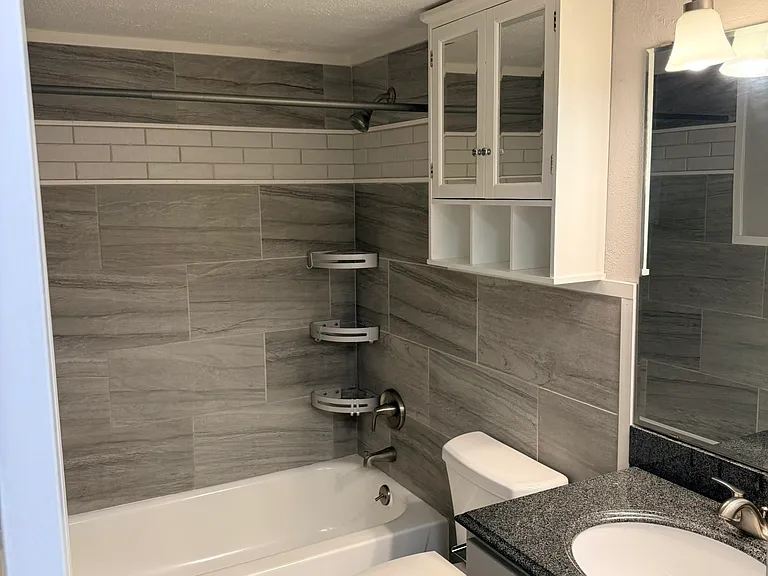 234 N Lorimier St #3 — Photo 5