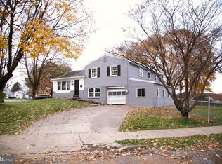 115 E Woodland Dr, Mechanicsburg, PA 17055