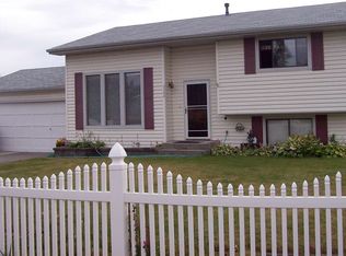 3302 E Glass Ave, Spokane, WA 99217