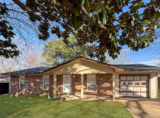 5318 Haynes Dr, Horn Lake, MS 38637