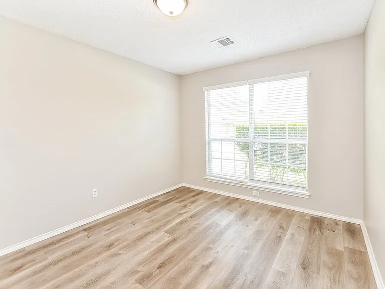 4218 Baccarat Dr — Photo 14