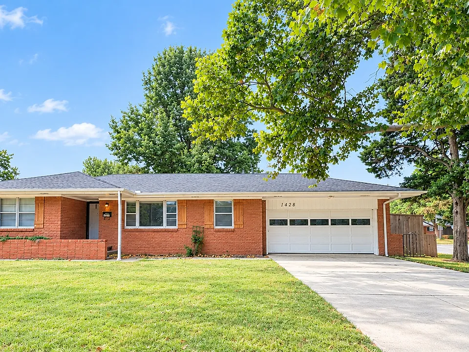 1428 Avondale Dr