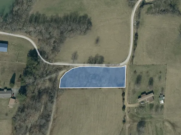 160 Cecil Smith Rd, Hustonville, KY 40437