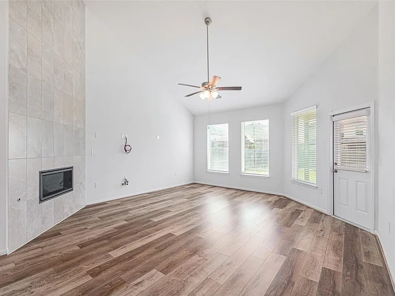 6157 Teodoro Bnd — Photo 5