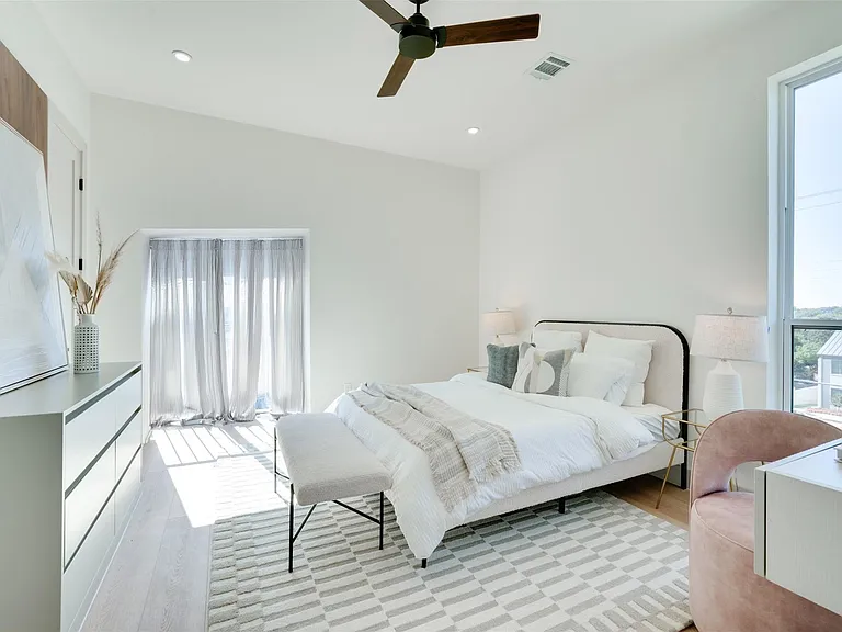 512 N Lancaster Ave #6 — Photo 30
