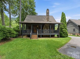 18 Rachels Cir, Maggie Valley, NC 28751