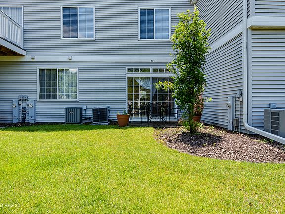 2nd image of 404 Cascade Ln #404