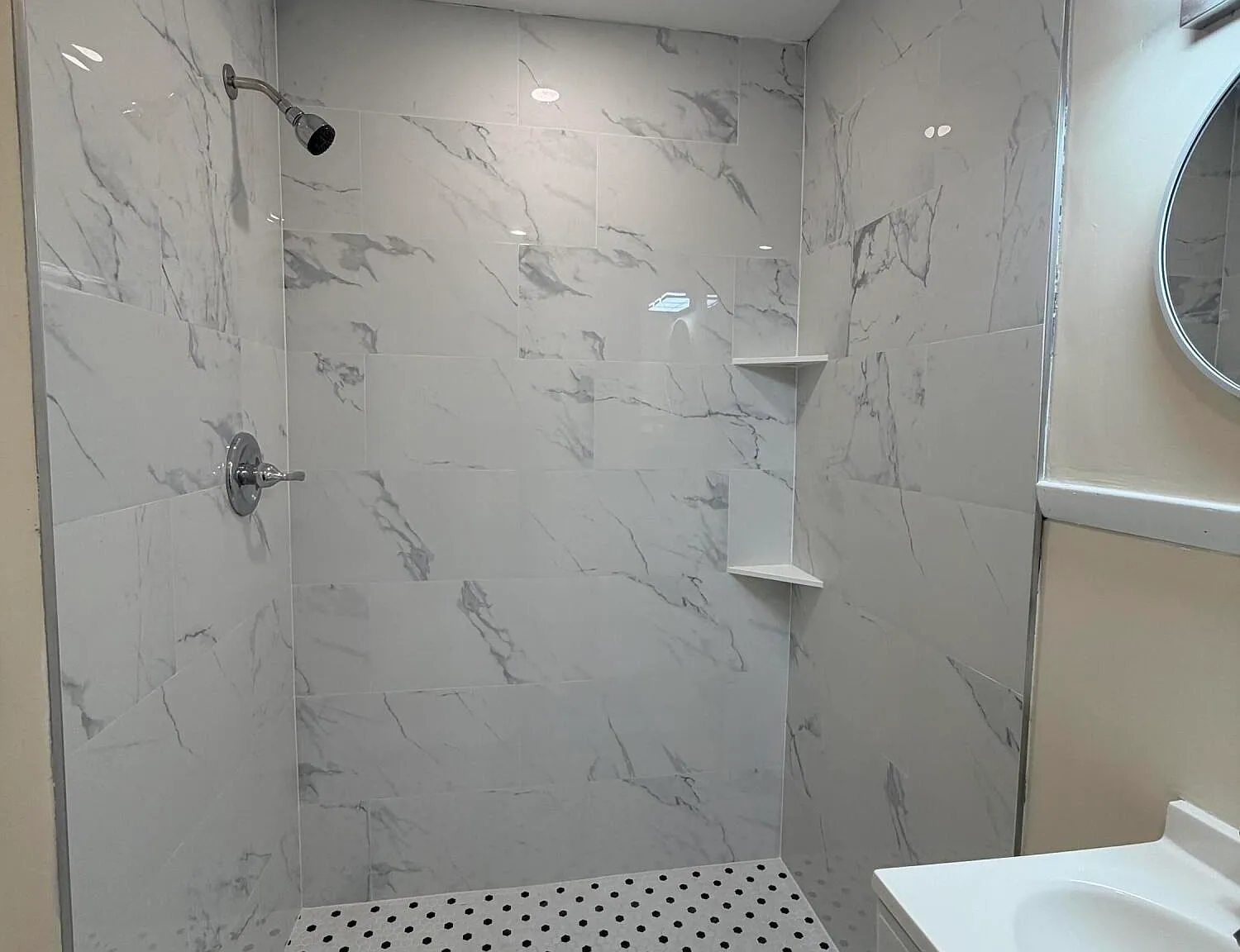 3 bed, 2.0 bath, 1350 sqft, $2,900 — Photo 1