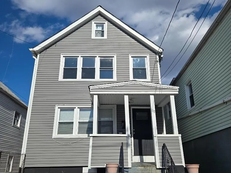 115 Pine St #3 — Photo 9