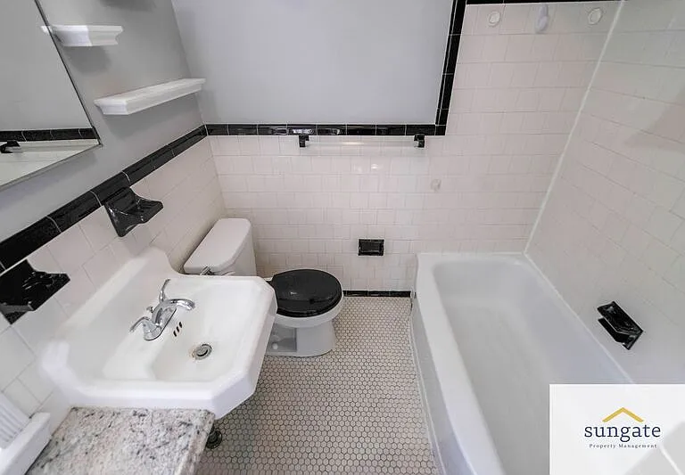 7023 Deerfield Rd — Photo 20