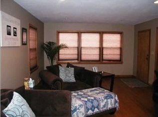 716 W 7th St, Newton, KS 67114