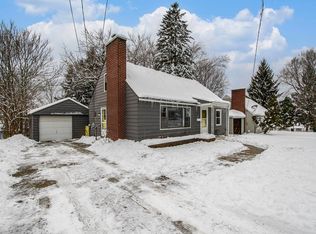 315 Hall St, Belding, MI 48809