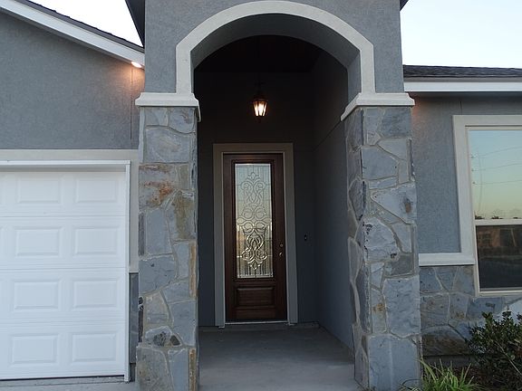 2nd image of 7637 Sable Creek Dr #Re2znk