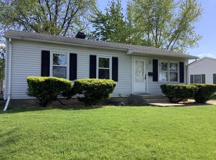 2302 Cypress Ln, Joliet, IL 60435