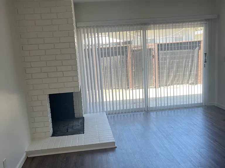 604 Madrid Ave #612C — Photo 2